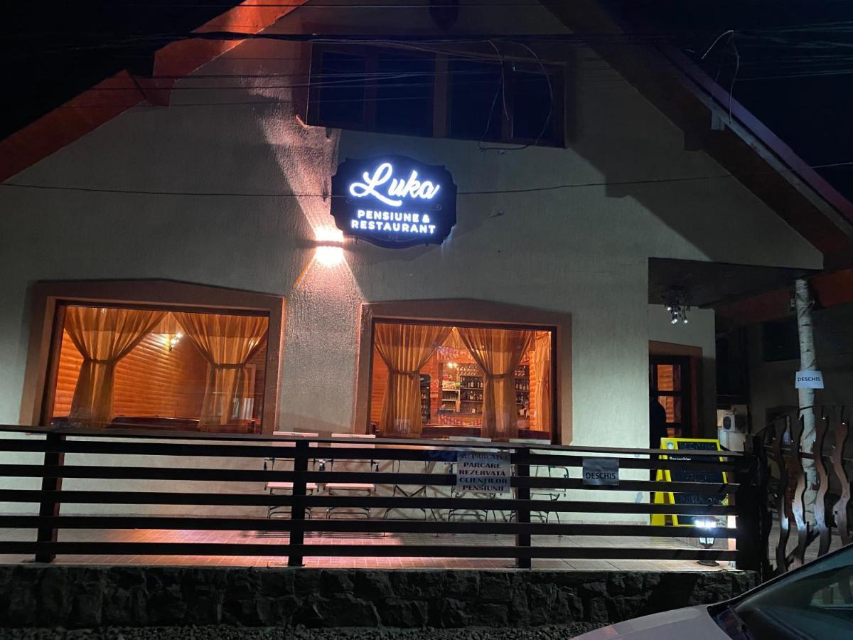 Pensiunea Luka Slanic Moldova Ngoại thất bức ảnh
